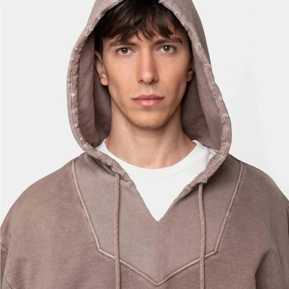 Son of Wind (NWT)Unisex Crow Hoodie Sweatshirt in Beige